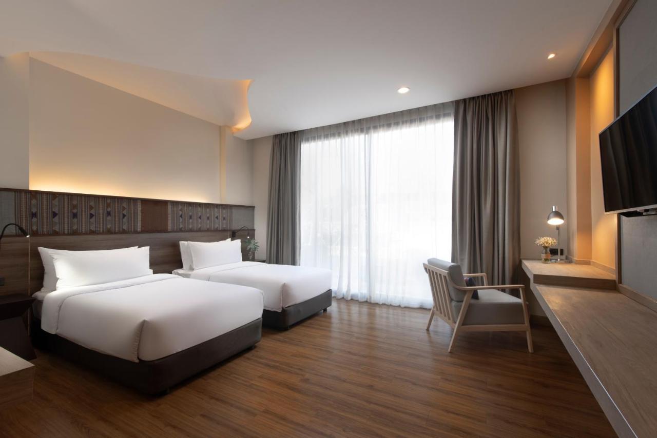 Emmaline Hotel Nan Zewnętrze zdjęcie